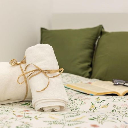 El Refugio De Emma Apartment Севиля Екстериор снимка